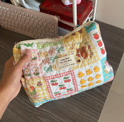 pouch make up